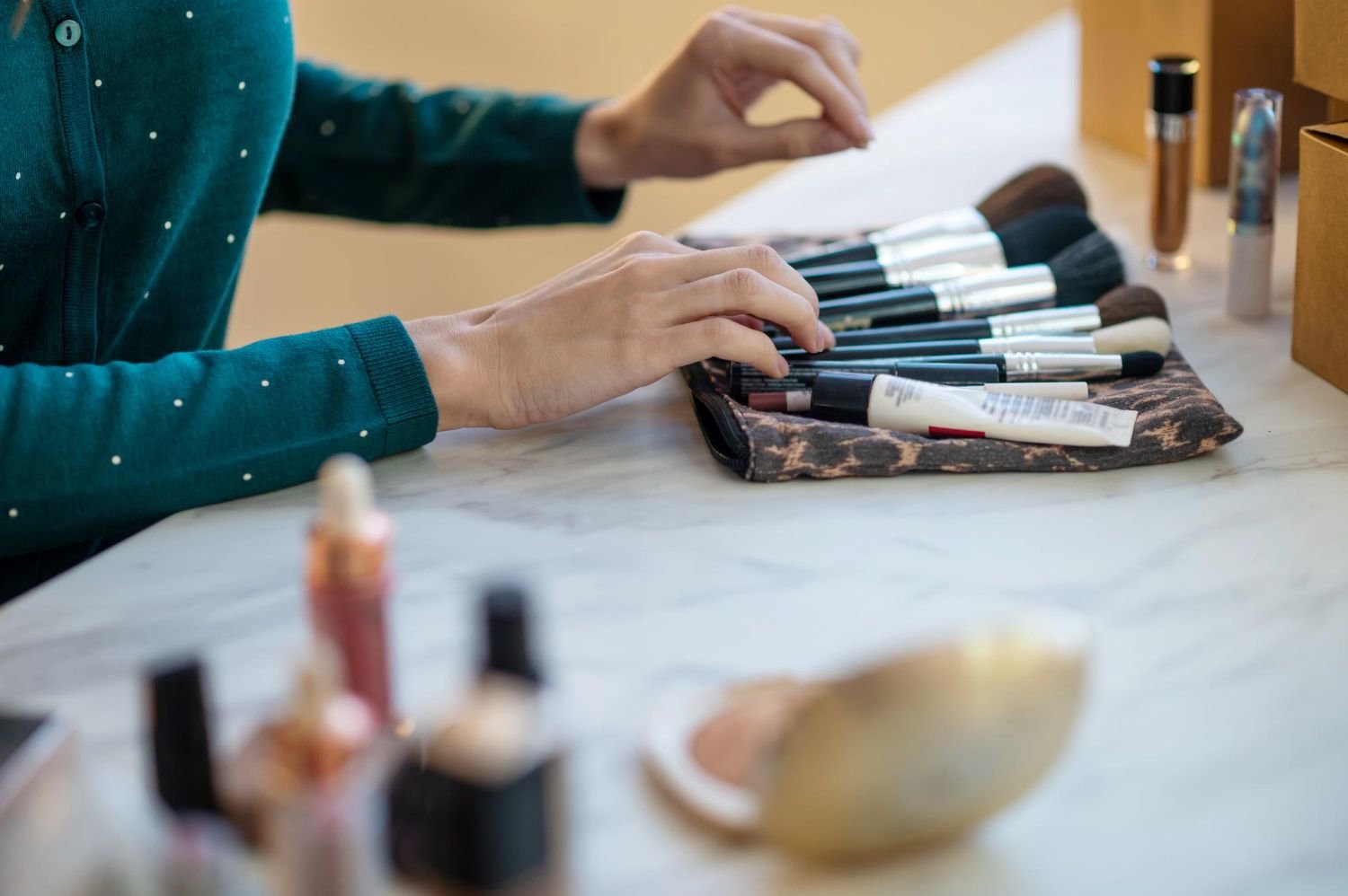 Blog Post: From Passion to Profession: Become a Certified Beauty Expert with The Beauty Gurukul
